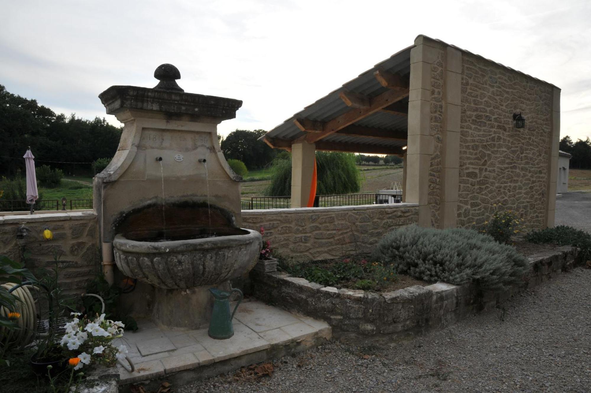 Les Ânes de Forcalquier Hotel Exterior foto